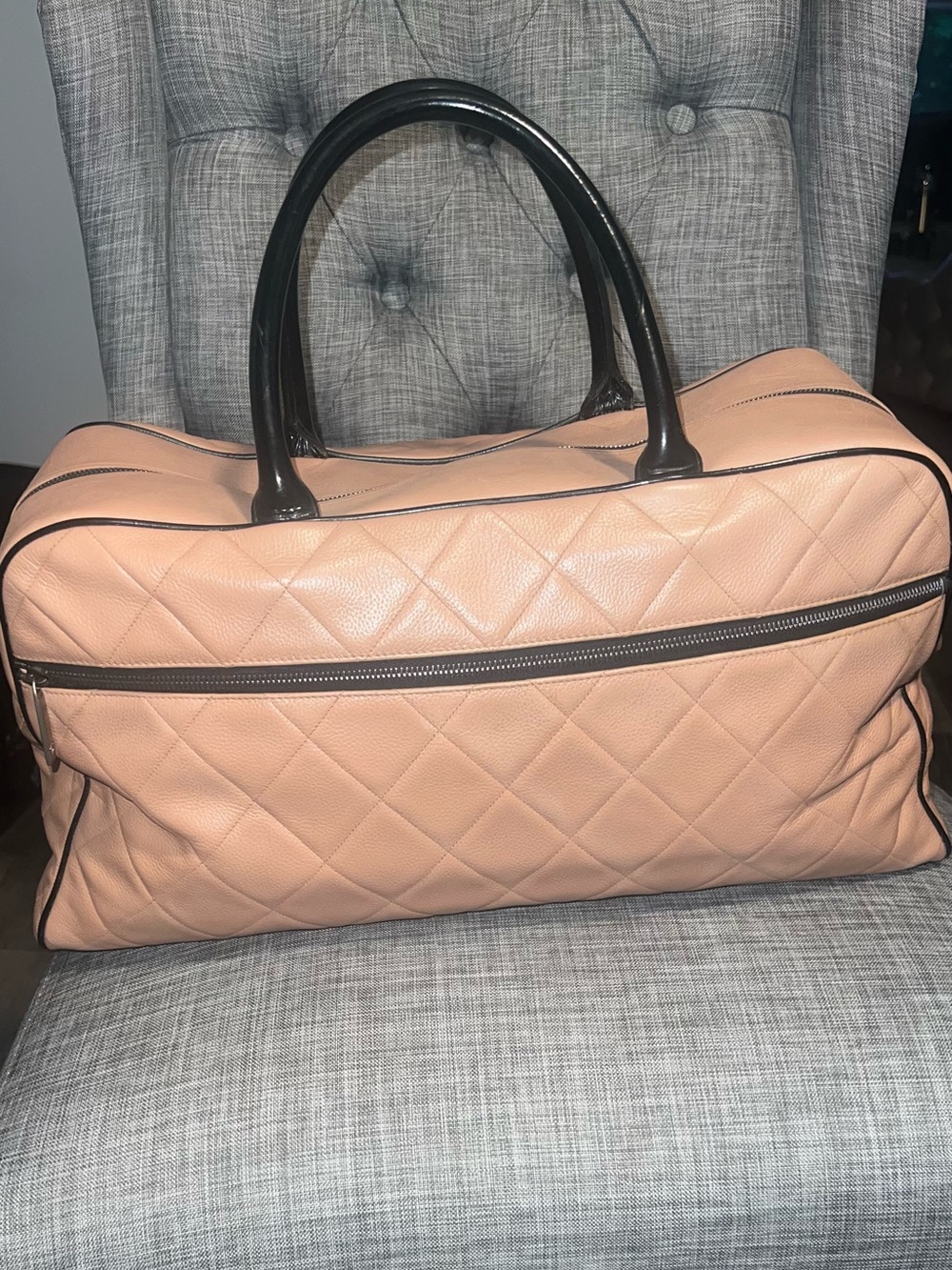 CHANEL Quilted Peach Leather Duffel with Black Handles - Picture 4 of 12
